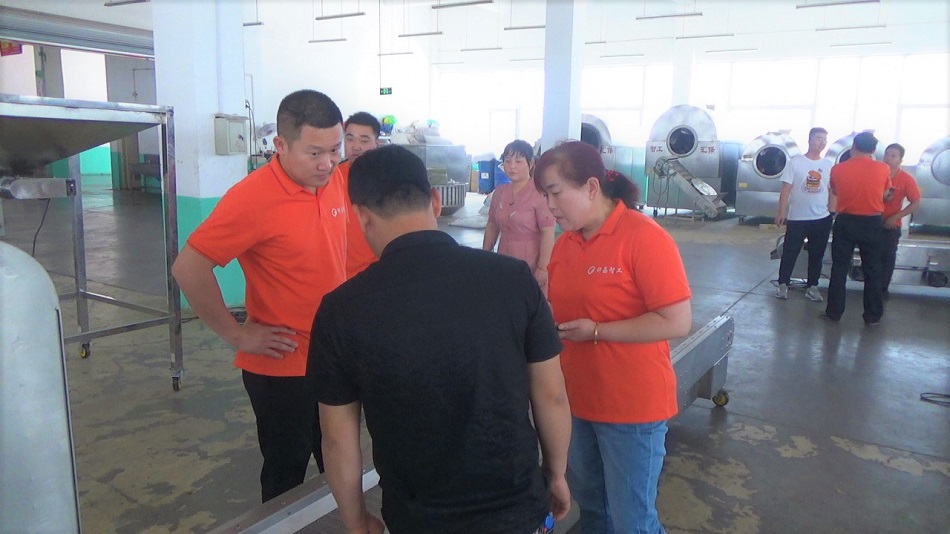 流水線炒貨機(jī)