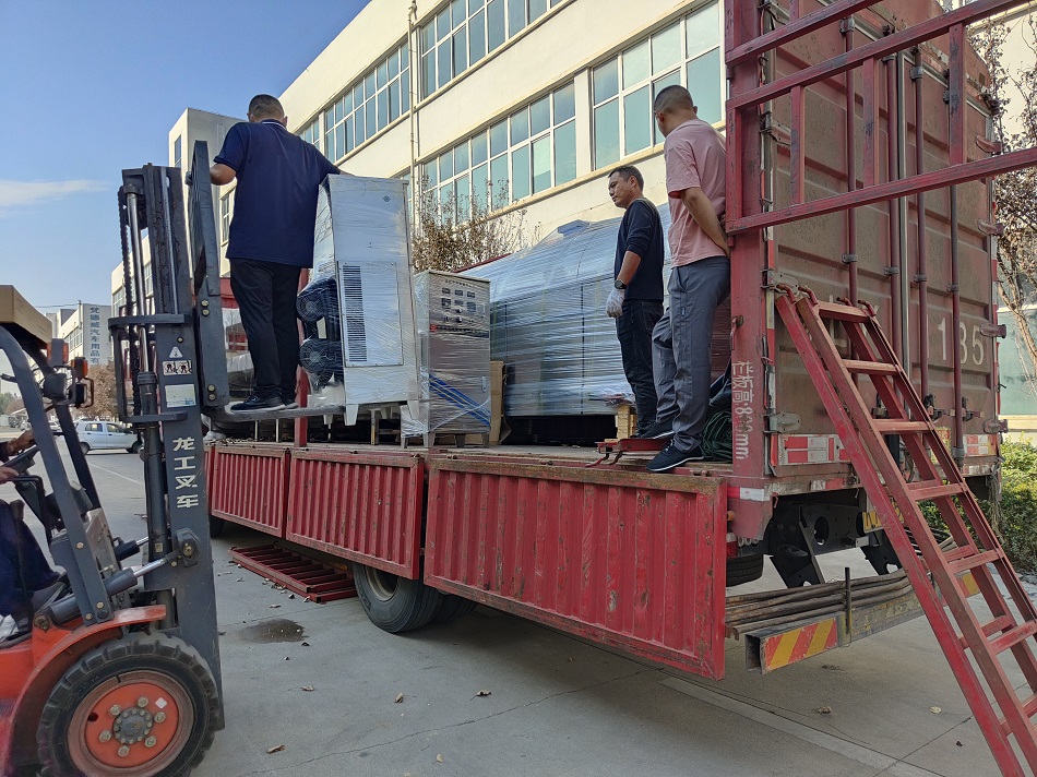 流水線炒腰果機(jī)