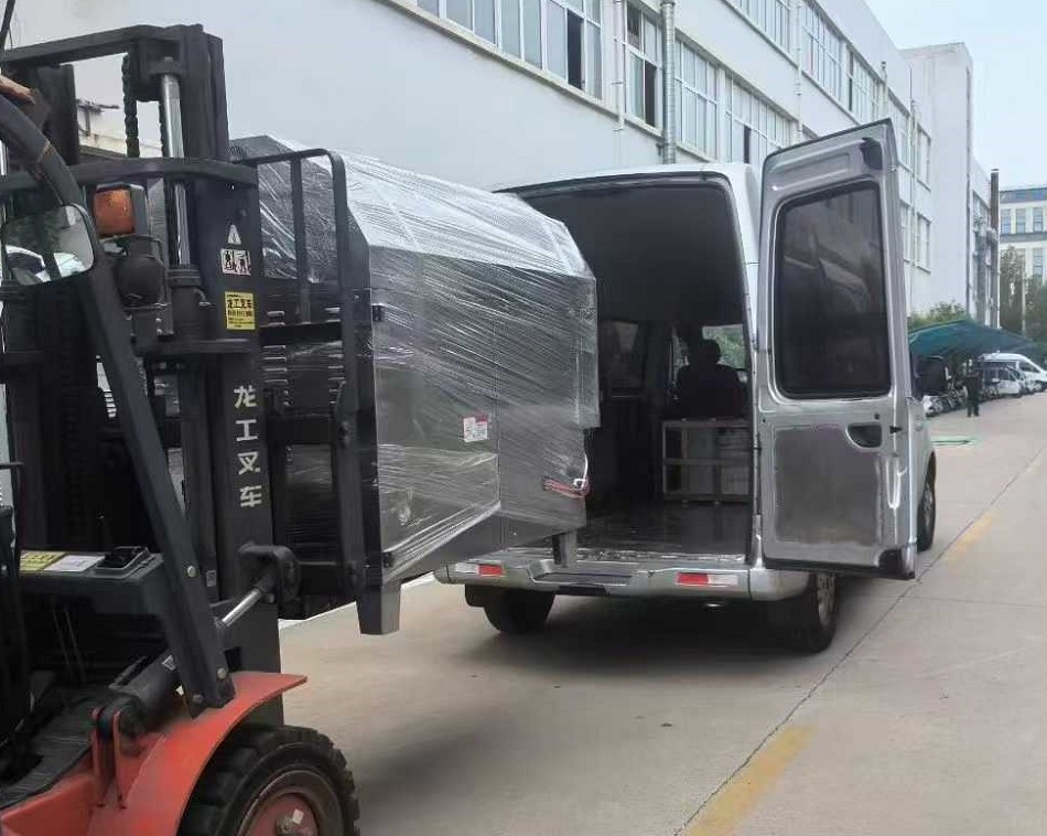 中型電磁炒貨機